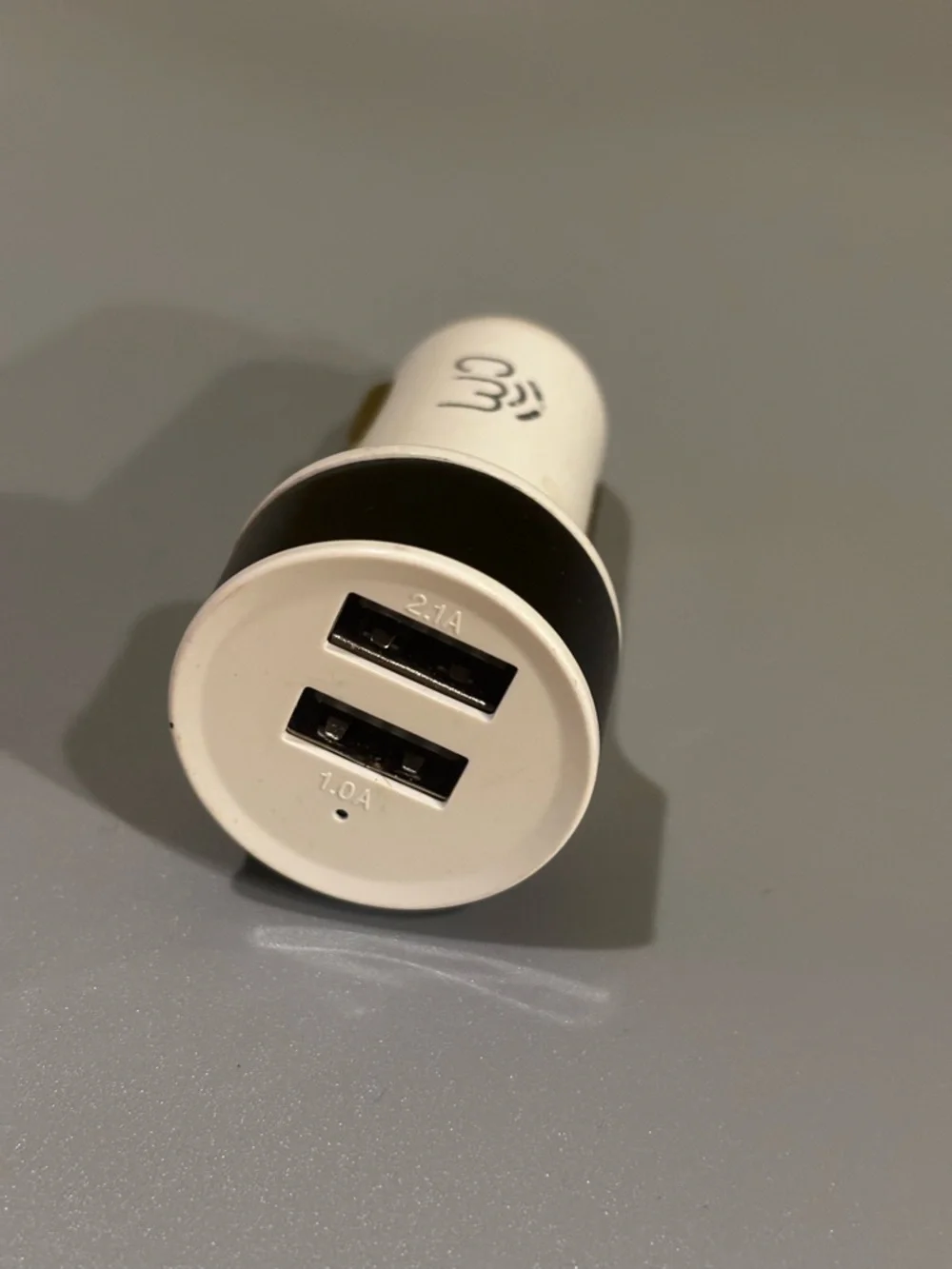 Universal White Car Charger with USB Cables
